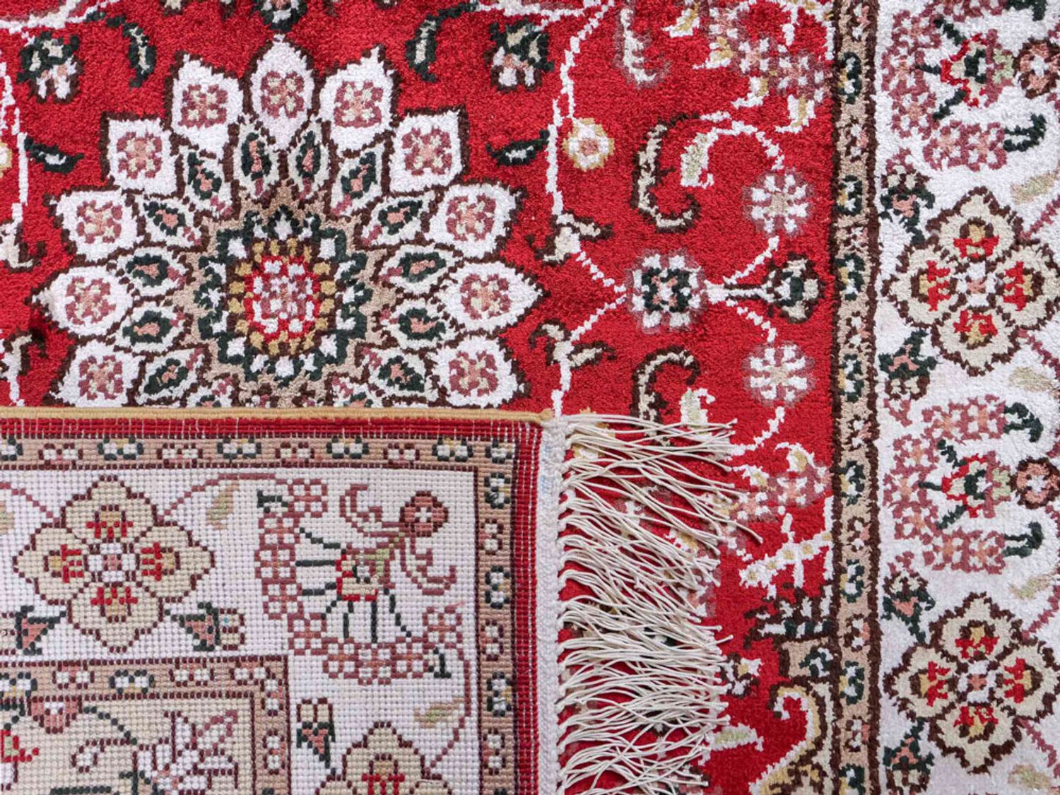 Hedvábný koberec - Čínské hedvábí - 91 x 62 cm - červená