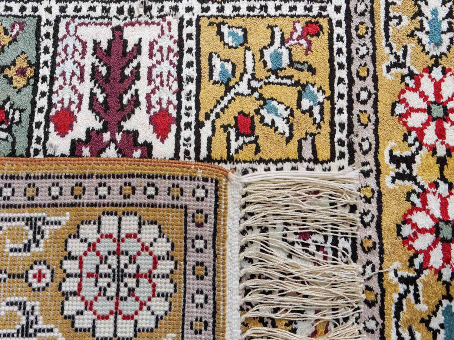 Hedvábný koberec - Čínské hedvábí - 92 x 63 cm - vícebarevné