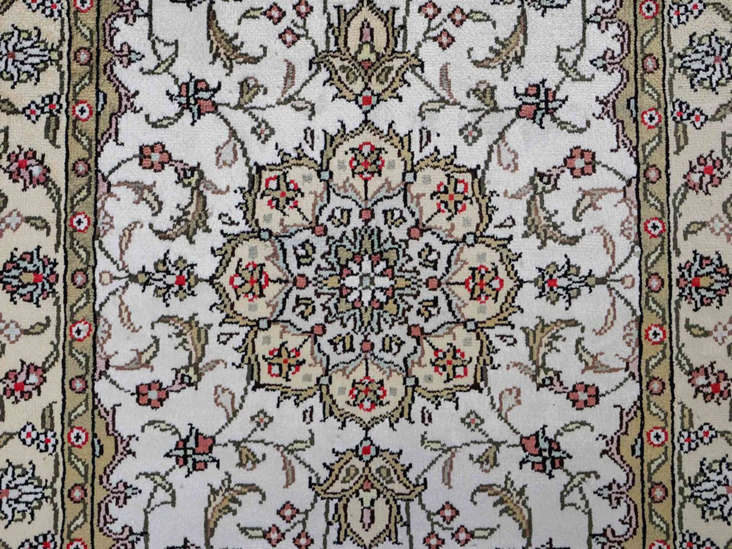 Hedvábný koberec - Čínské hedvábí - 91 x 61 cm - béžová