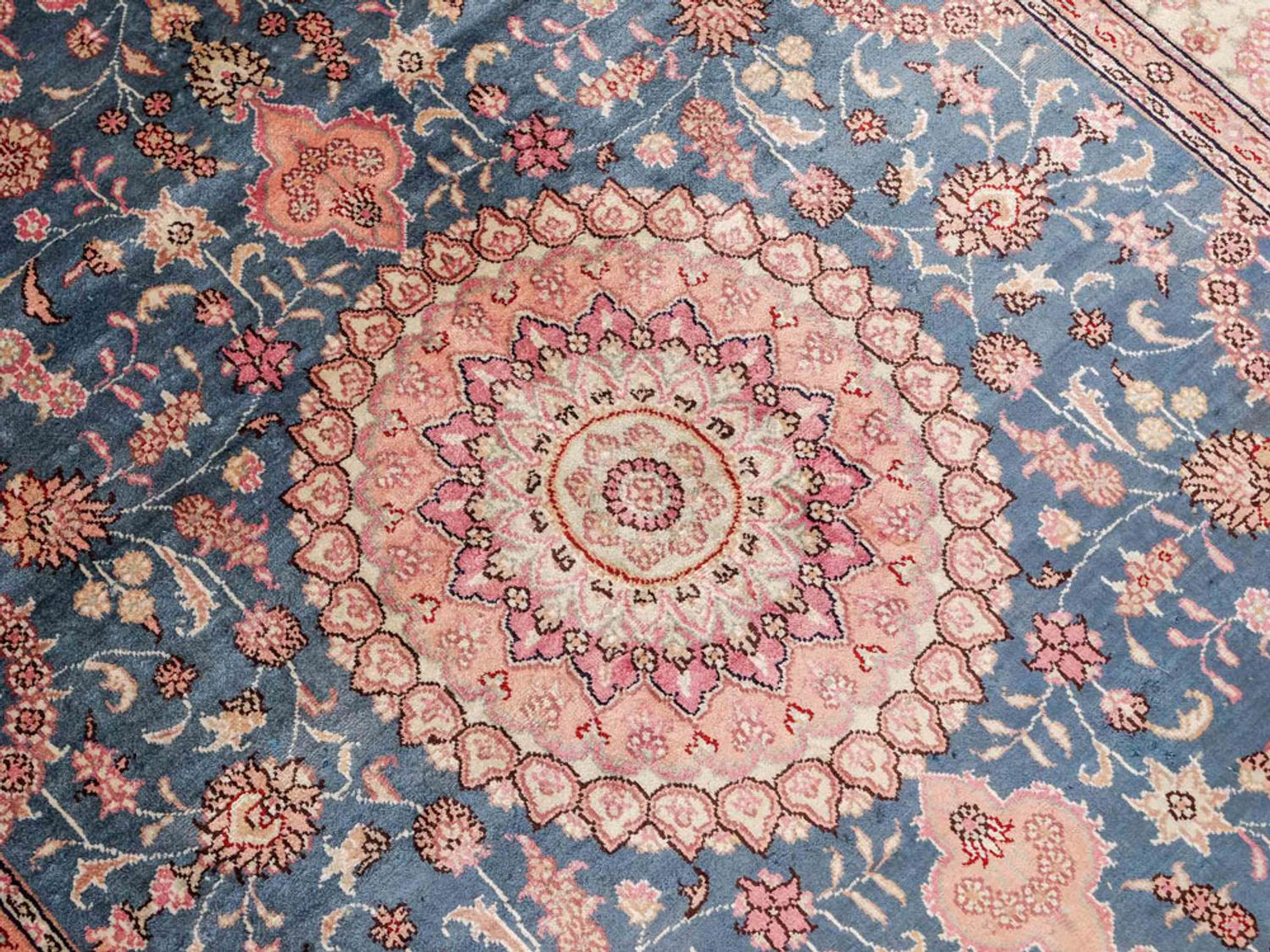 Hedvábný koberec - Čínské hedvábí - 192 x 123 cm - modrá