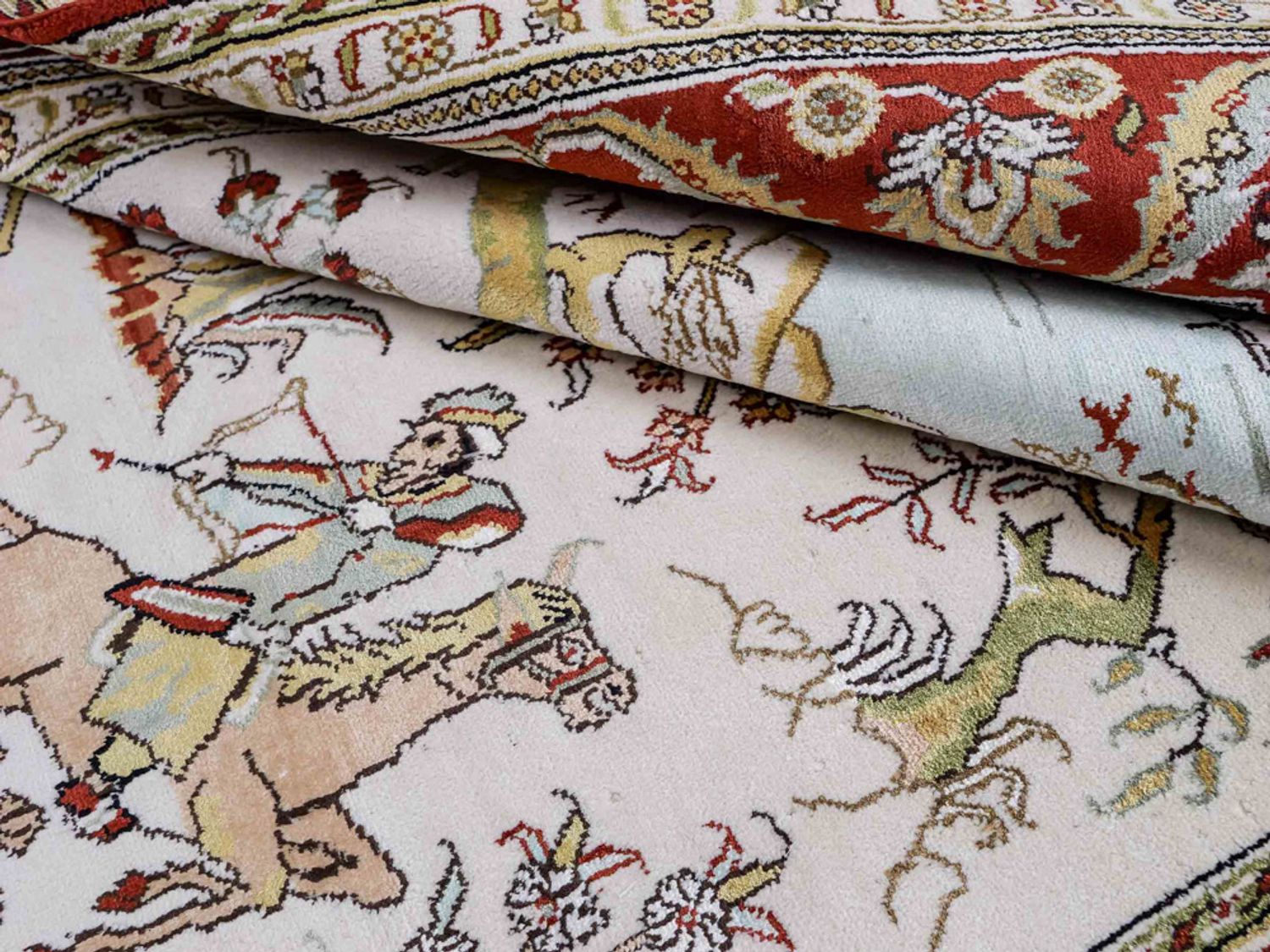 Hedvábný koberec - Čínské hedvábí - 193 x 121 cm - béžová