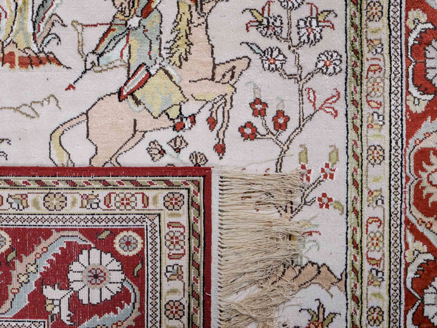 Hedvábný koberec - Čínské hedvábí - 193 x 121 cm - béžová