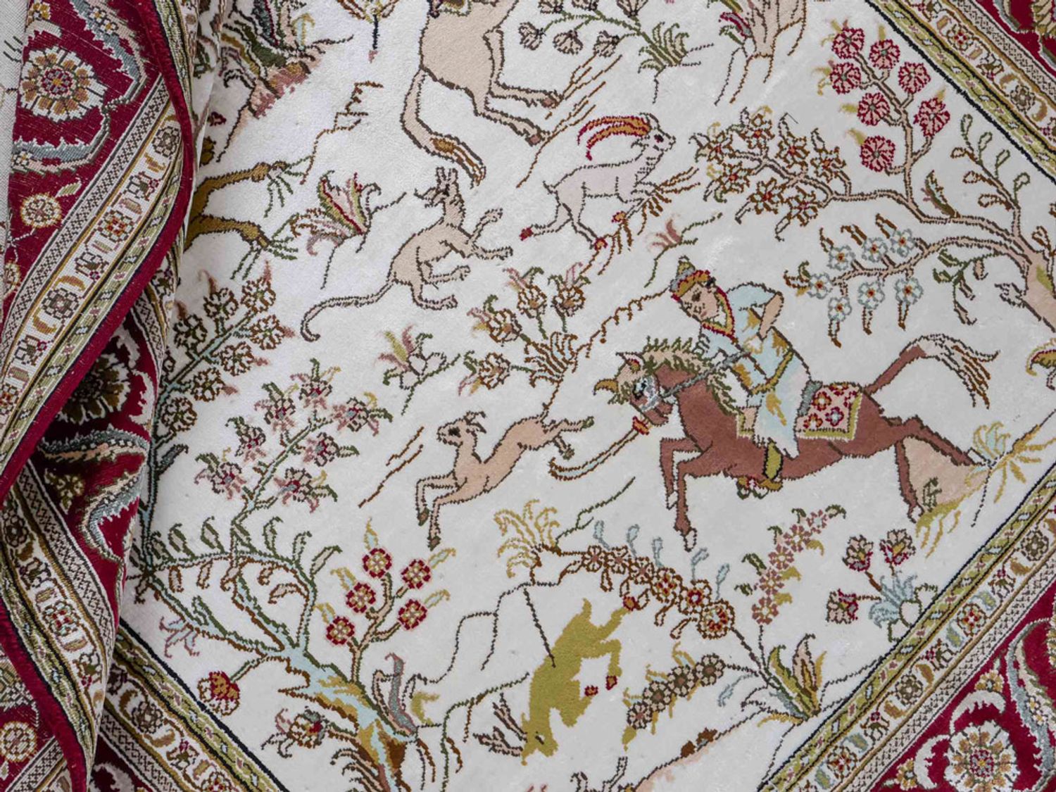 Hedvábný koberec - Čínské hedvábí - 180 x 123 cm - béžová