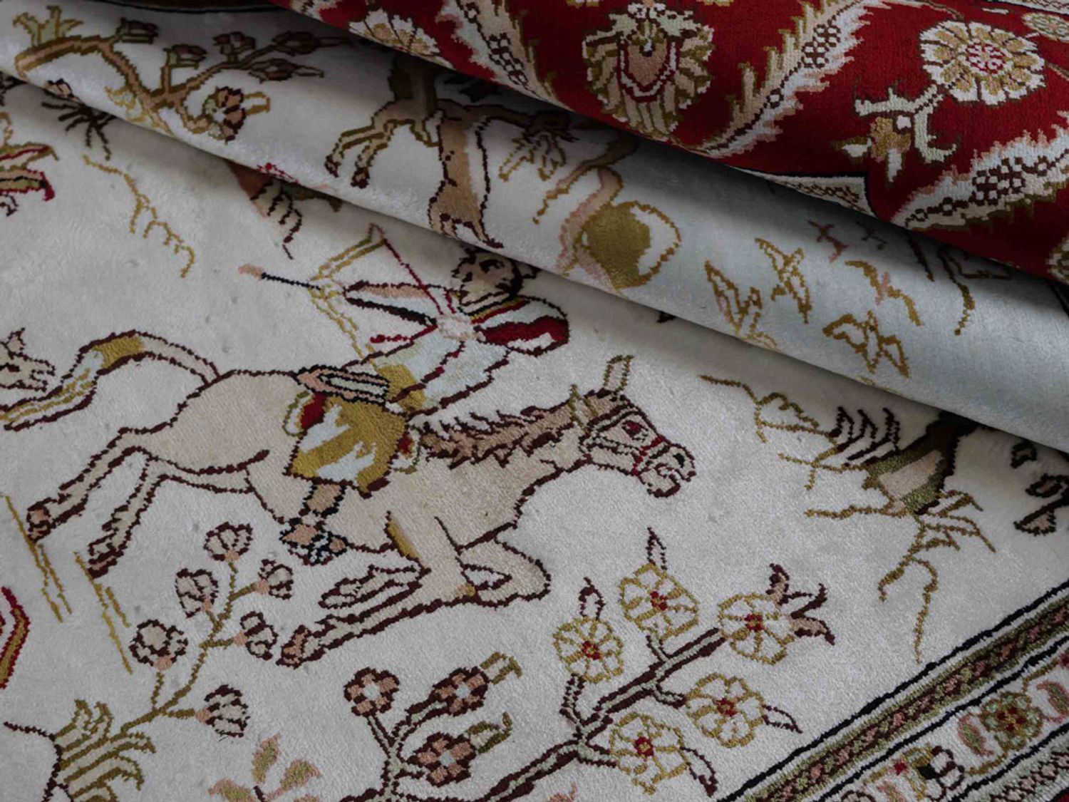 Hedvábný koberec - Čínské hedvábí - 183 x 126 cm - béžová