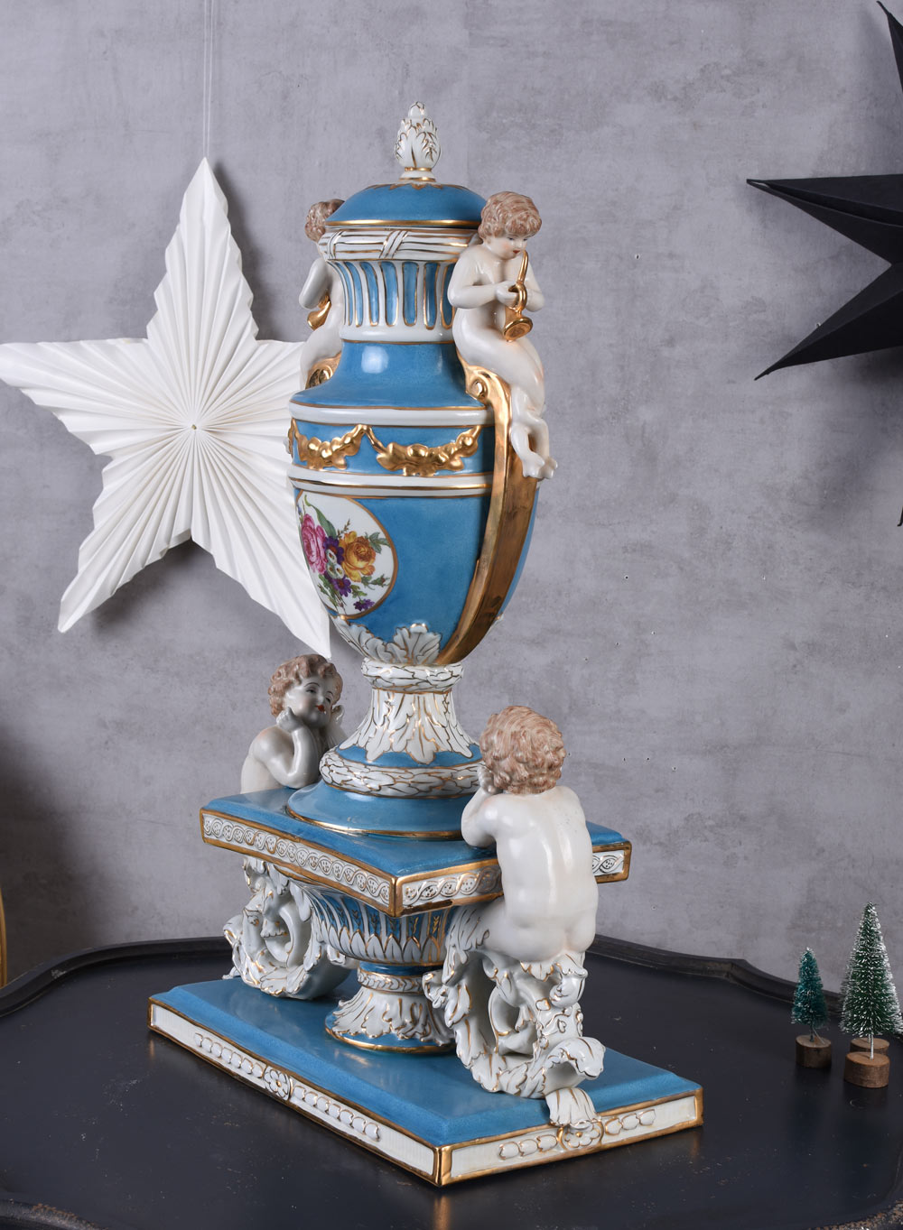 AMPHORE XXL ENGEL FIGUREN PORZELLAN Deckelvase Barock Vase Prunkgefäss Antik