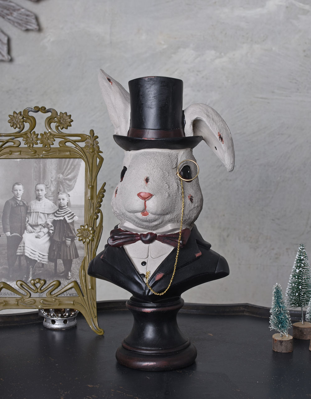 Figur Weisses Kaninchen mit Zylinder Zauberer Büste Alice im Wunderland
