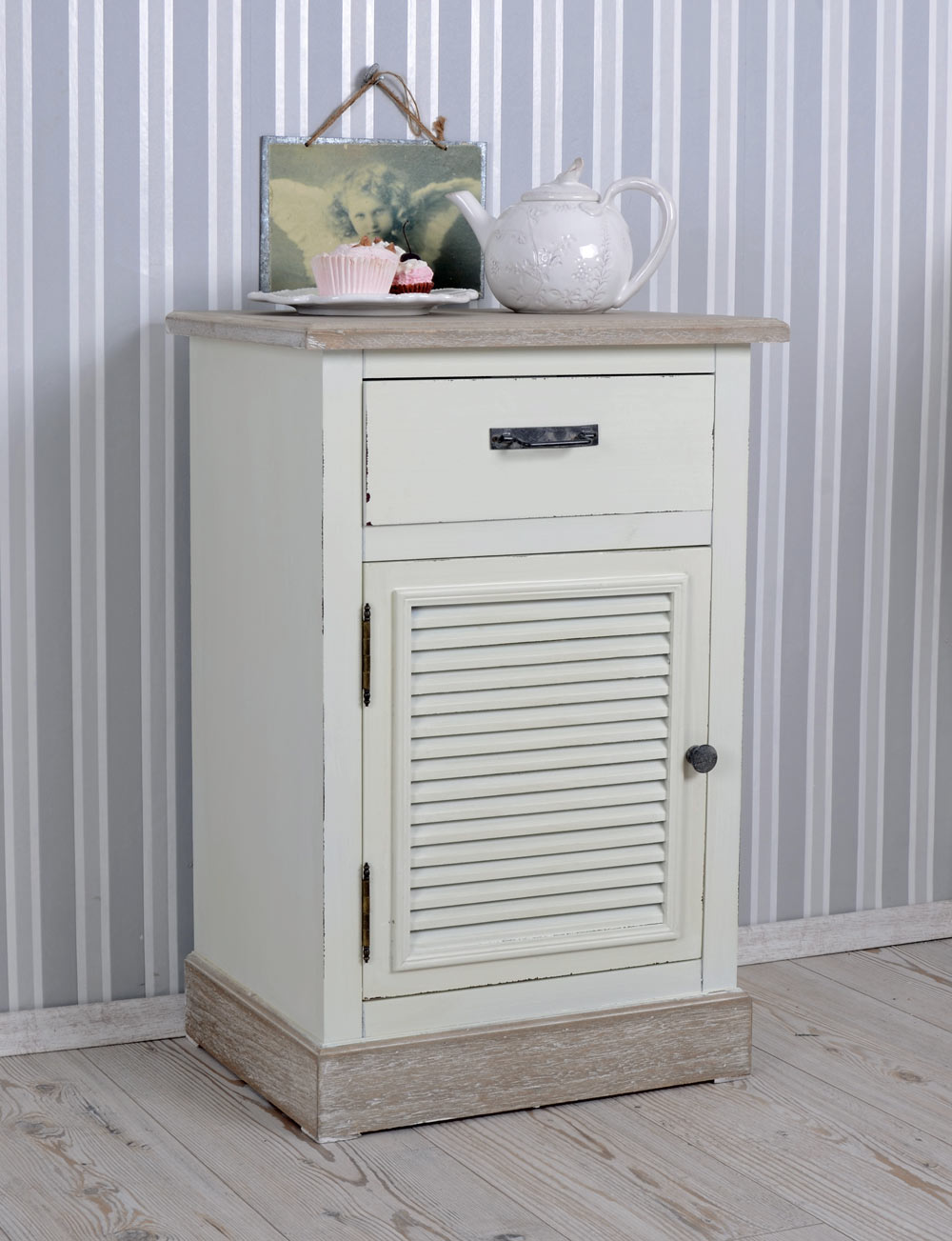 Nachtkommode Vintage Nachtschränkchen Nachtkästchen Nachtschrank Weiss Shabby