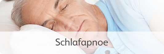 Kategorie Schlafapnoe: Älterer Mann schläft.