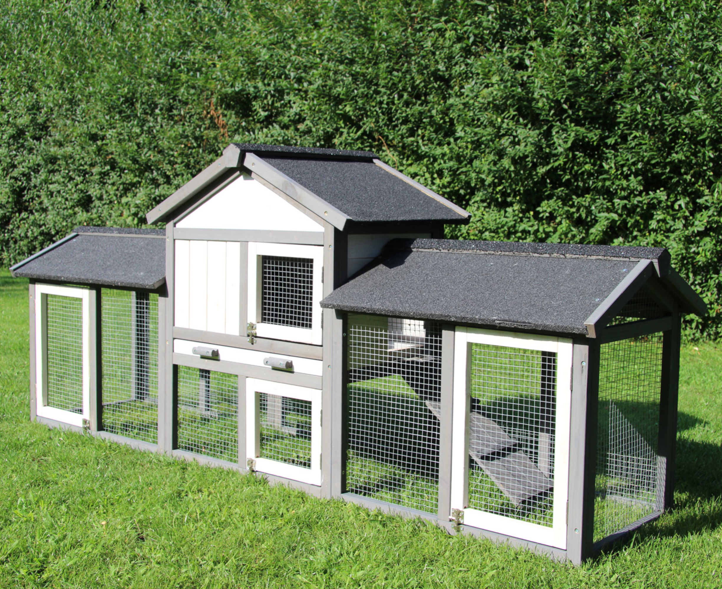 Xl rabbit sales hutch and run