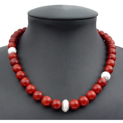 Kette aus Korallen und 925 Silber