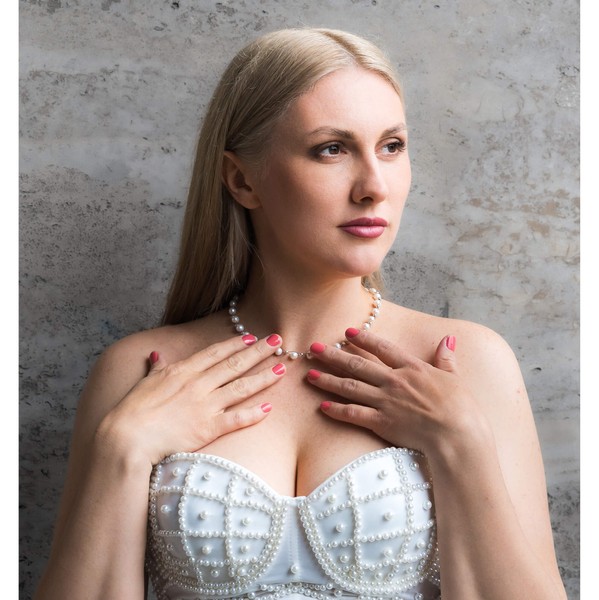 Kette aus echten Perlen und 925 Silber creme-weiß