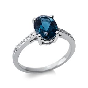 Ring Oval 750 Weißgold Topas 2,19ct London Blue 18 Brillanten 0,08ct TW-SI B:8,7mm