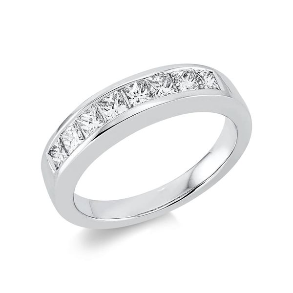 Ring aus 750 Weißgold 8 Diamanten 0.78ct