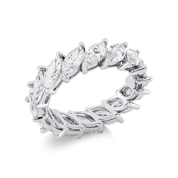 Ring aus 750 Weißgold 16 Diamanten 3.8ct