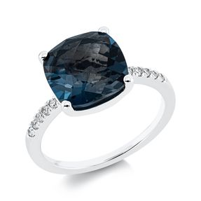 Ring aus 750 Weißgold Topas 4,38ct London Blue 10 Brillanten 0,12ct TW-SI B:10,1mm