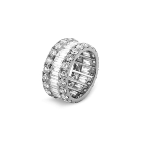 Ring aus 750 Gold Weißgold 74 Diamanten 8,18ct TW-SI B:10,3mm