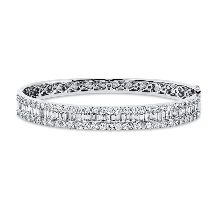 Armreif aus 750 Weißgold 109 Brillanten 5.11ct
