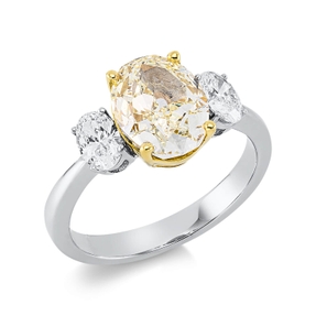 Ring aus 750 Gold gelb/weiß 3 Diamanten 3,66ct B:9,9mm 4er-Krappe