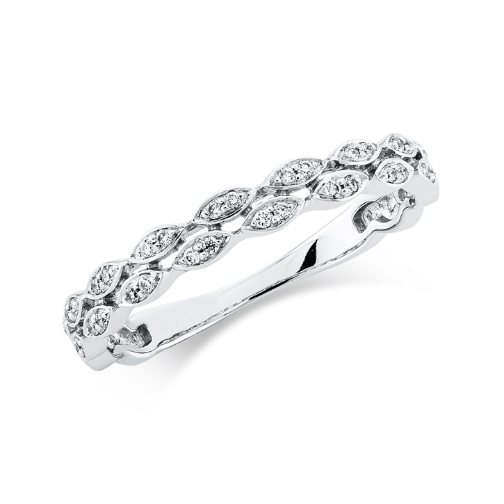Ring aus 750 Weißgold 36 Brillanten 0.11ct