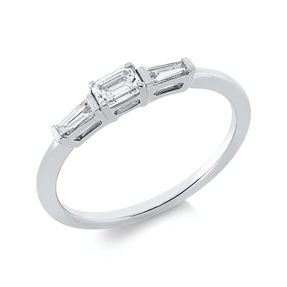 Ring aus 750 Gold Weißgold 3 Diamanten 0,32ct TW-SI B:3,1mm 4er-Krappe