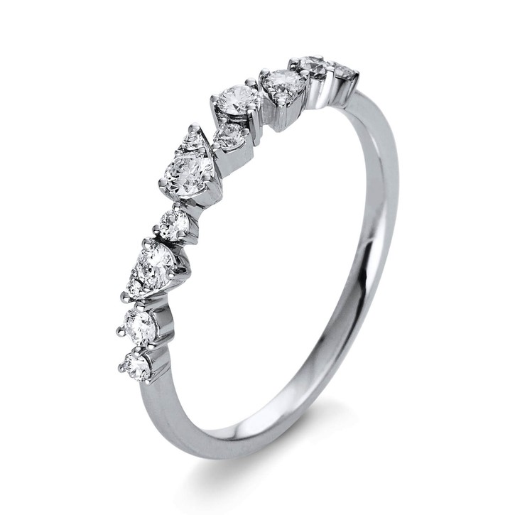 Ring aus 750 Weißgold 13 Brillanten 0.32ct