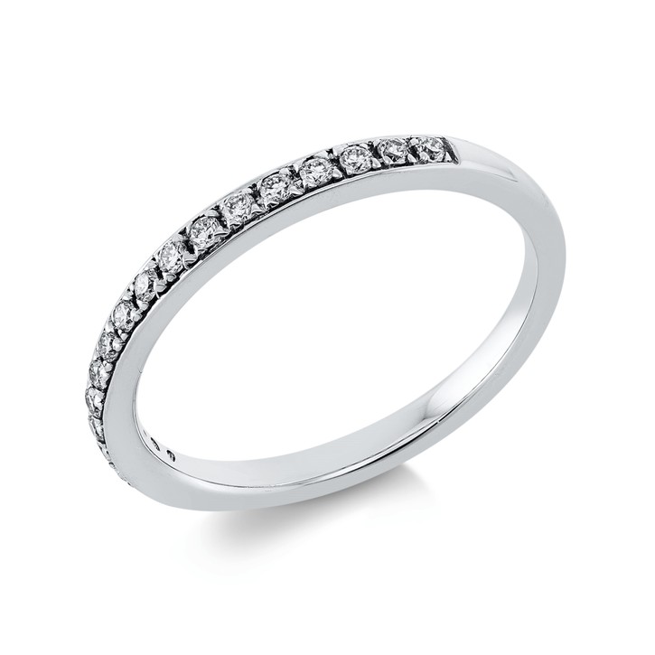 Ring aus 750 Weißgold 17 Brillanten 0.18ct