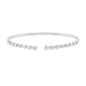 Armreif aus 750 Weißgold 16 Diamanten Tropfen-Schliff 1,14ct TW-VSI 48x58mm Armreif aus 750 Weißgold 16 Diamanten Tropfen-Schliff 1,14ct TW-VSI 48x58mm