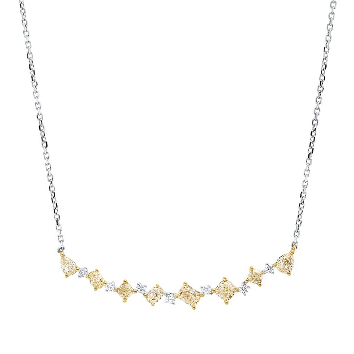 Collier aus 750 Gold gelb weiß 15 Brillanten 1.04ct