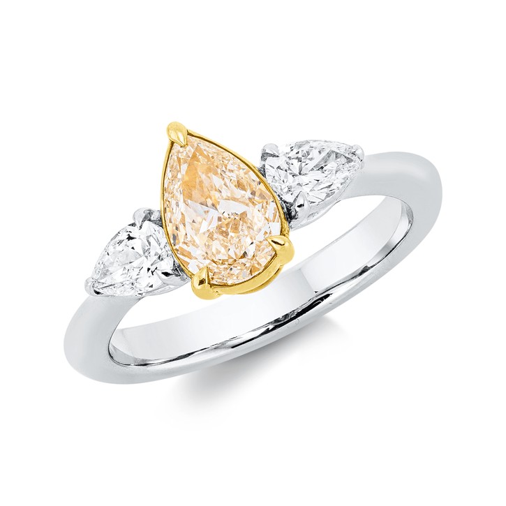 Ring aus 750 Gold gelb weiß 3 Diamanten 1.48ct