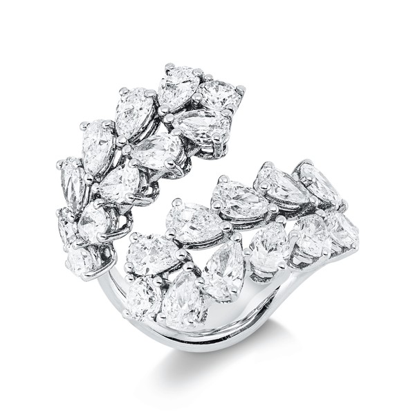 Ring aus 750 Weißgold 22 Brillanten 4.42ct