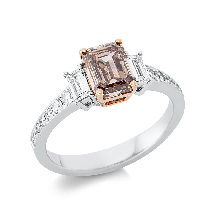 Ring aus 750 Gold weiß rot 17 Diamanten 2.22ct