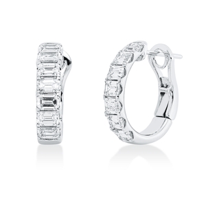 Creolen aus 750 Weißgold 14 Diamanten Smaragd-Schliff 2,1ct TW-VSI 17,2x4mm Creolen aus 750 Weißgold 14 Diamanten Smaragd-Schliff 2,1ct TW-VSI 17,2x4mm