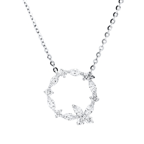 Collier Kreis & Schmetterling aus 750 Weißgold 14 Diamanten 0,36ct L:45,7cm
