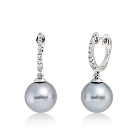 Creolen aus 750 Weißgold 2 Tahiti-Perlen 9mm silbergrau 18 Brillanten 0,11ct TW-SI