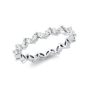 Memoire Ring aus 750 Weißgold 28 Diamanten Navette-Schliff 0,83ct F-SI B:2,9mm