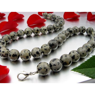 Kette aus Dalmatiner Jaspis 50cm