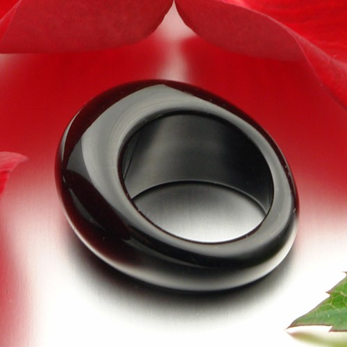 Ring aus Onyx glatt