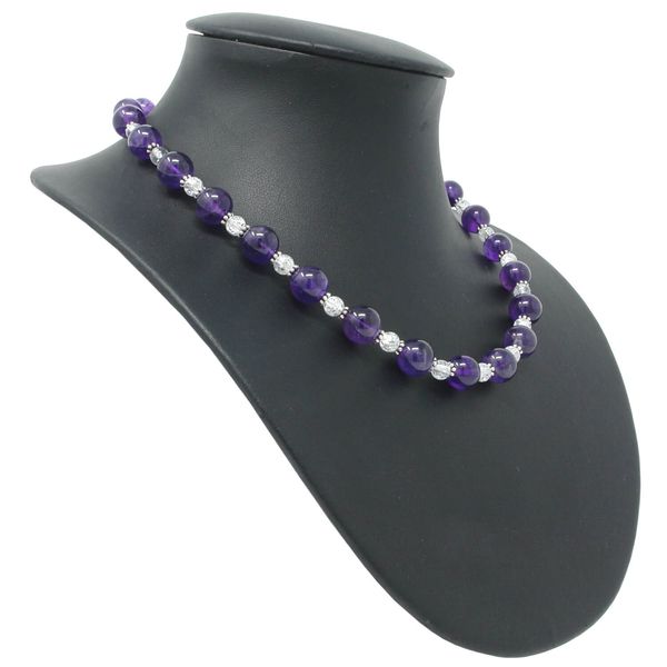 Halsschmuck aus Amethyst und Bergkristall weiss-violett