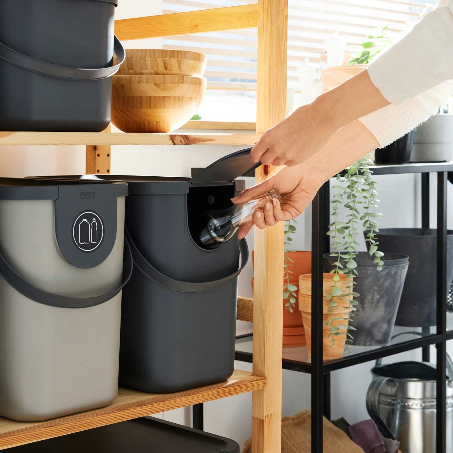 Rotho Cestino Per Rifiuti 3,2 L, Antracite, Nero