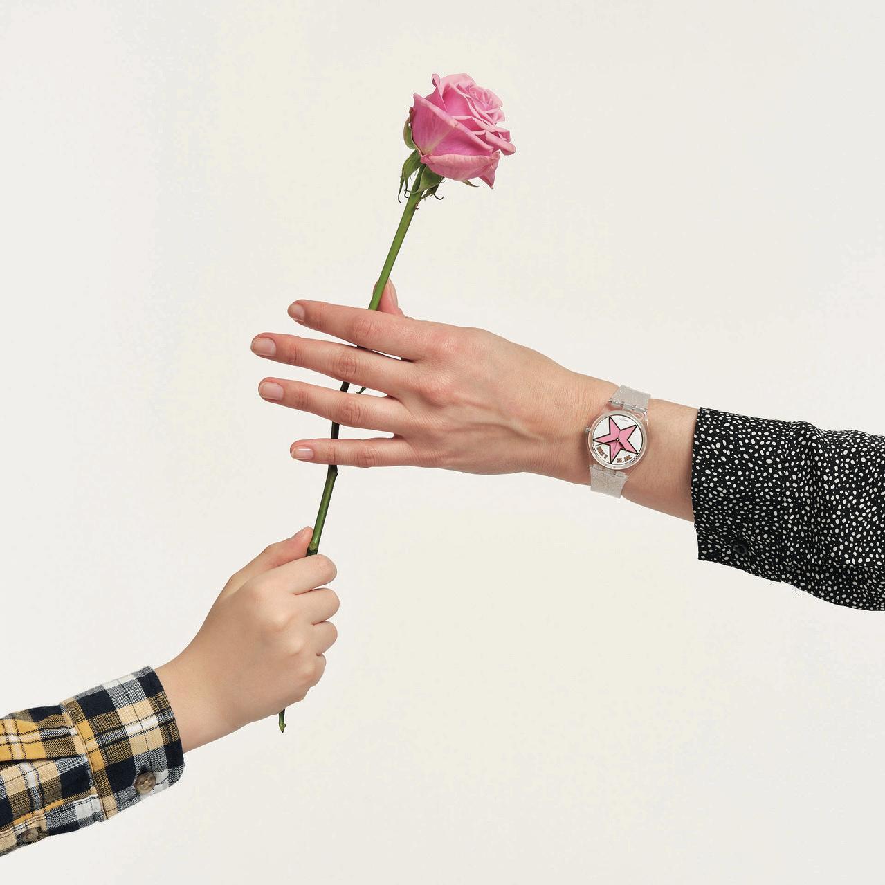 Swatch STAR MOM SO28Z108 Armbanduhr Swatch STAR MOM SO28Z108 Armbanduhr