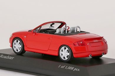 Audi TT Roadster 1999 rot  Minichamps 1:43 NEU/OVP
