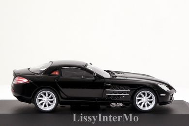 Mercedes McLaren SLR 2004  Merc. Collection schwarz Altaya 1:43 NEW/OVP AL036