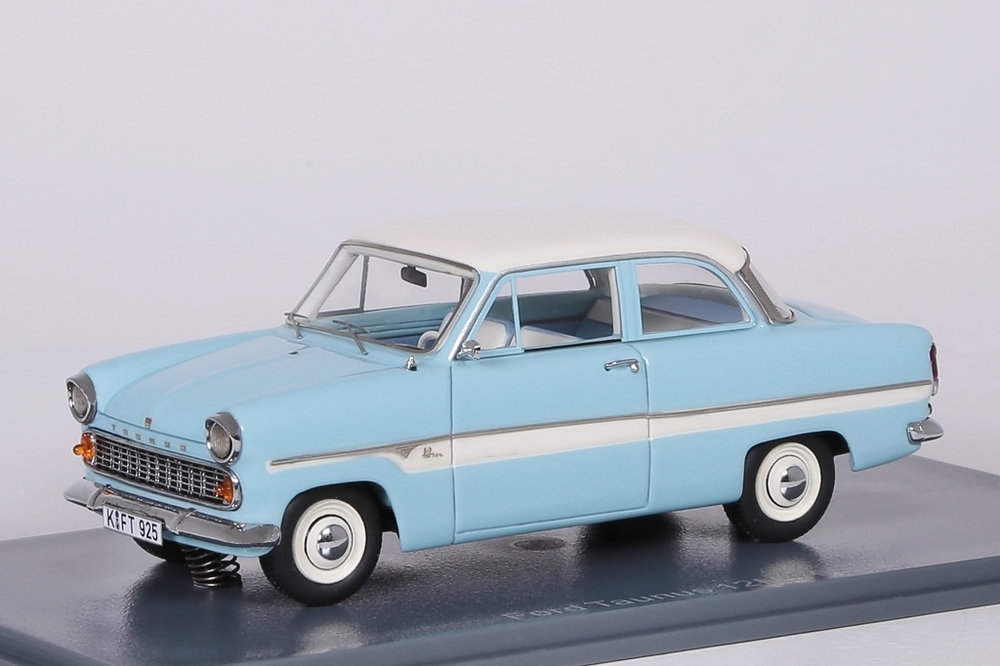 Ford Taunus 12M 1959 hellblau/weiß Neo 1:43 NEU/OVP 45925