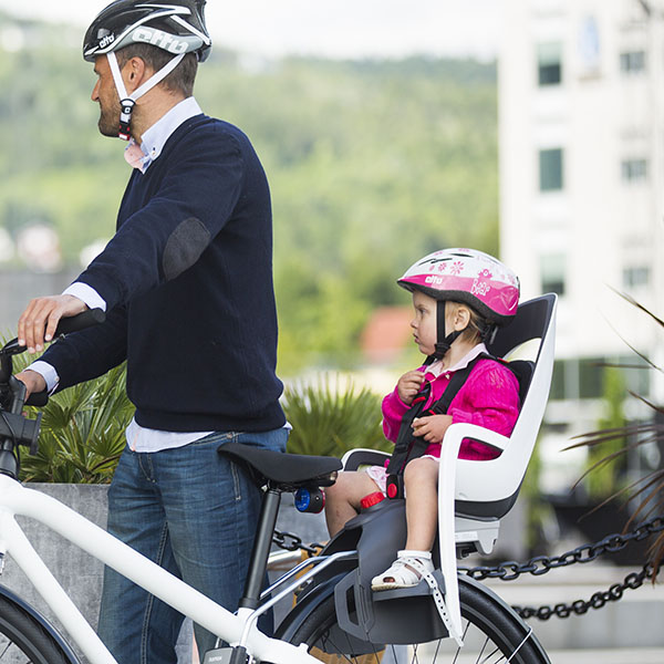 Hamax Caress Fahrradkindersitz mit abschliebarer Rahmenhalterung