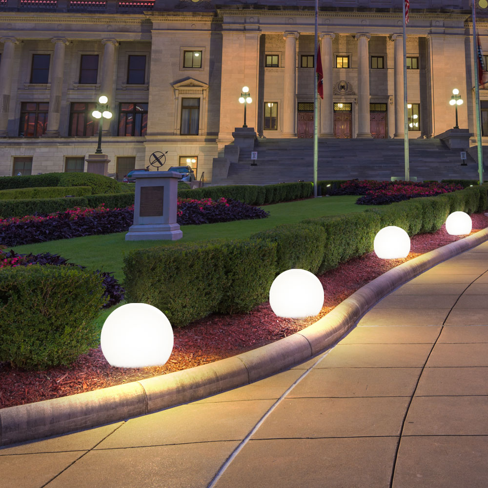 Éclairage extérieur à LED pour espaces verts, parcs, jardins et bâtiments