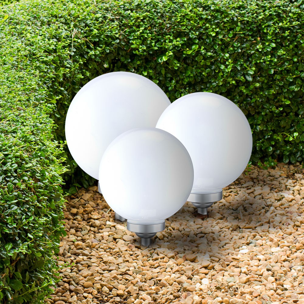 Lot de 3 boules solaires d'extérieur à LED éclairage de jardin pelouse  platebande lampes à brancher 20, 25 et 30 cm, ETC Shop: lampes, mobilier,  technologie. Tout d'une source.