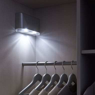Lampa ścienna LED srebrna, czujnik ruchu, czujnik zmierzchu