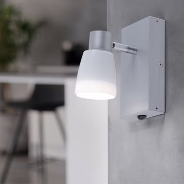 110590-02.jpg 110590-02.jpg