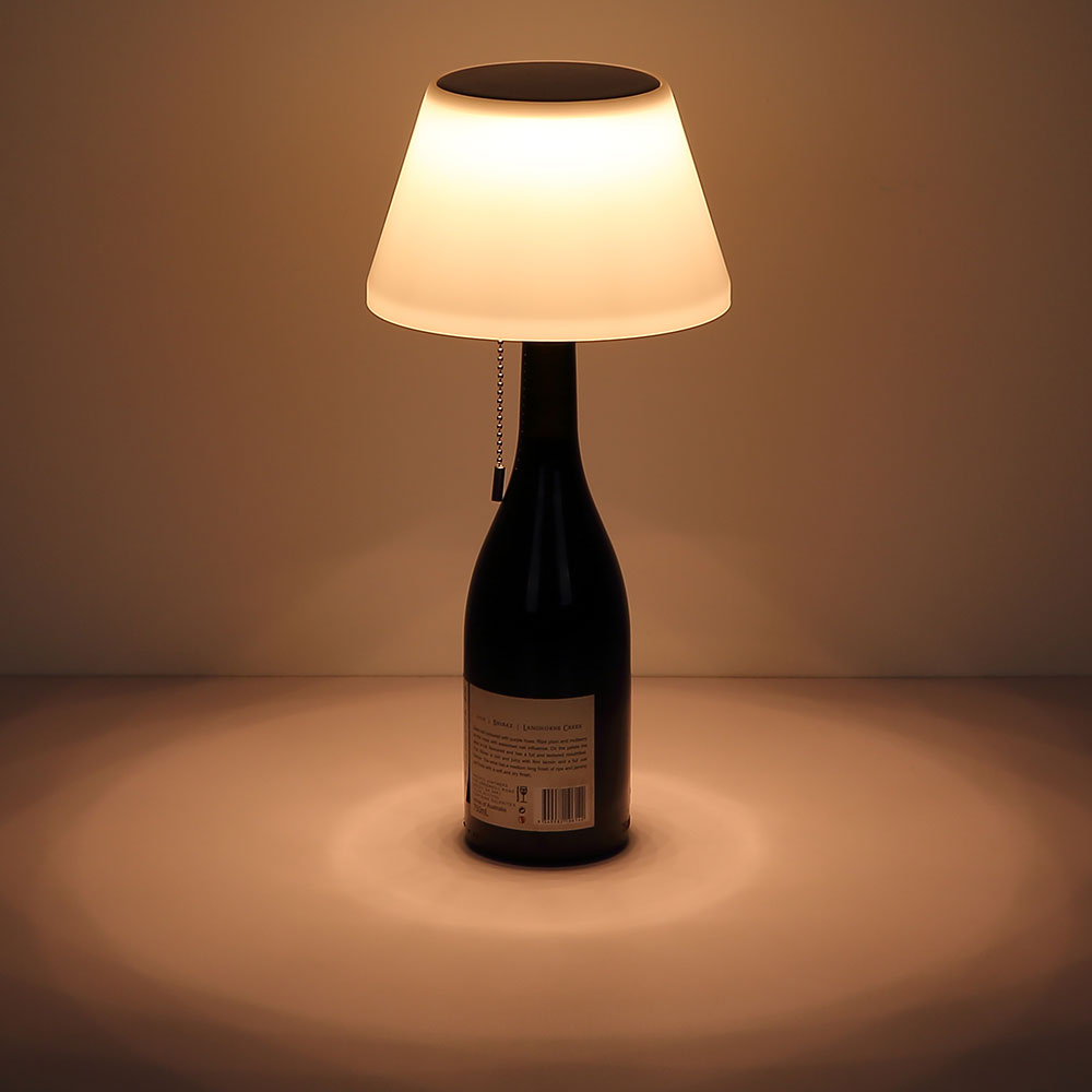 Lampe de table portable LED tactile pour bouteille de vin, blanche, lumière tricolore, abat-jour en plastique 2000 mAh | Leroy Merlin