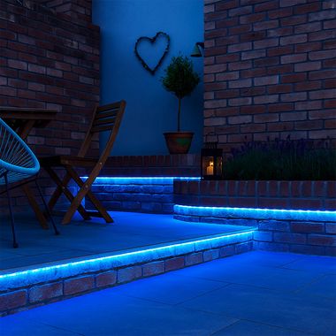 LED Lichterschlauch, blau, 1,5 m Zuleitung, Stecker, 600 cm